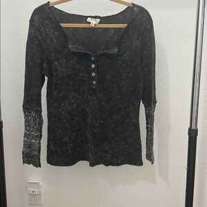 BiBi Black Thermal Knit Top w/ Lacy Sleeves